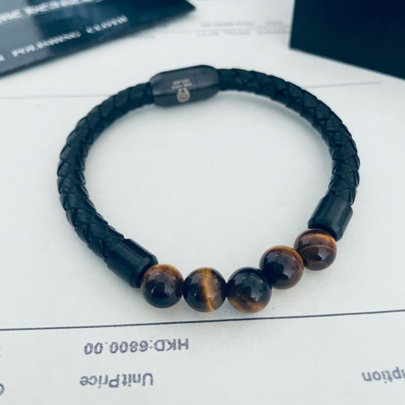 Ch**me He**ts bracelets
